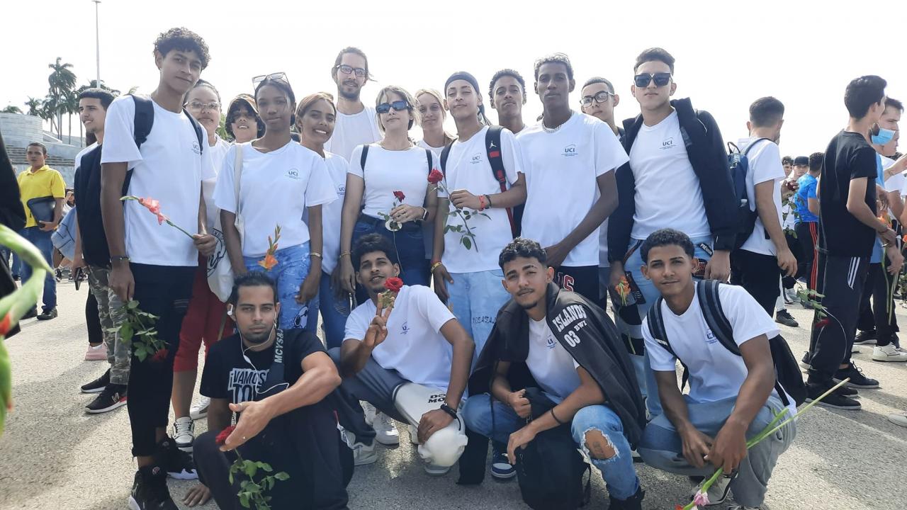 Peregrinación en homenaje al Comandante Camilo Cienfuegos.