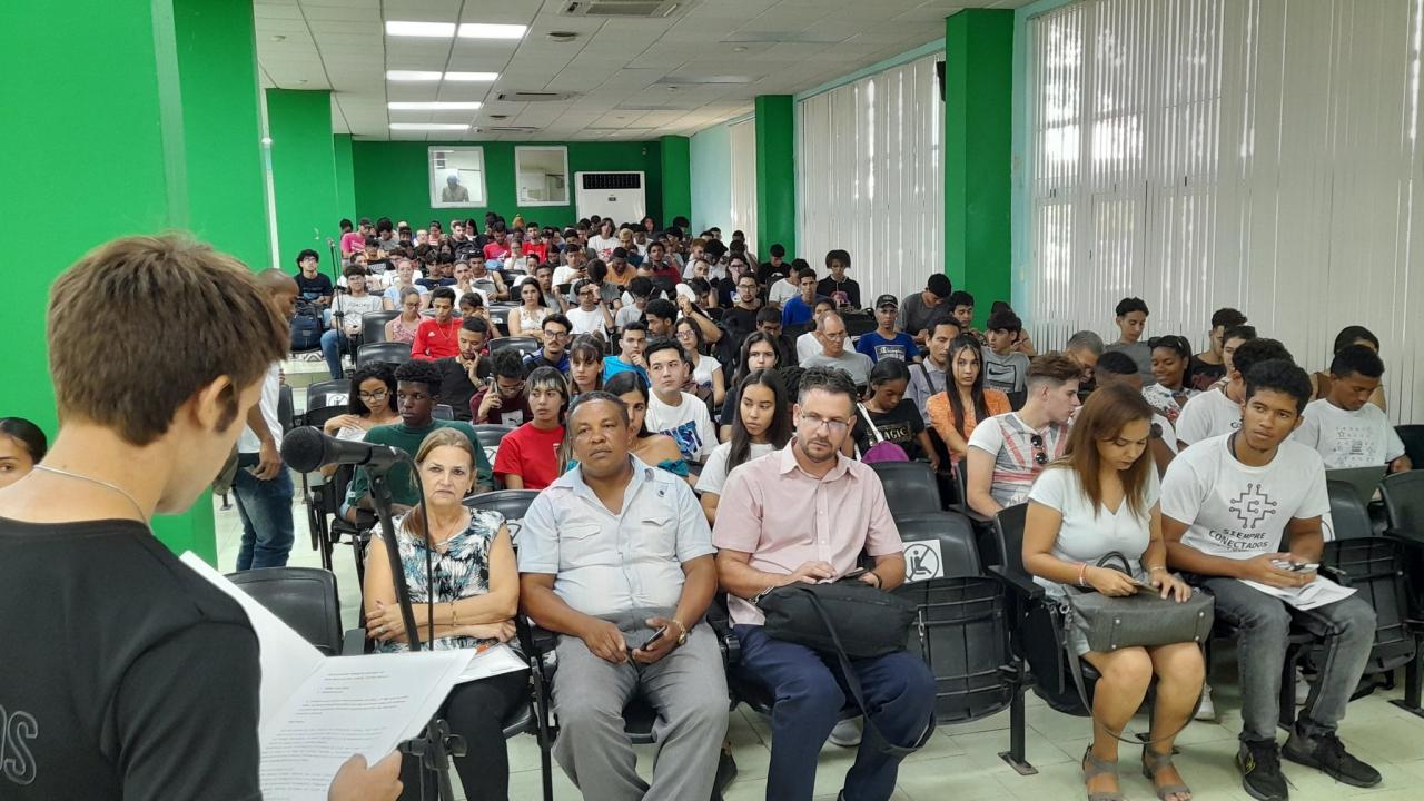 Inauguran en la UCI el XVI Fórum de Historia.