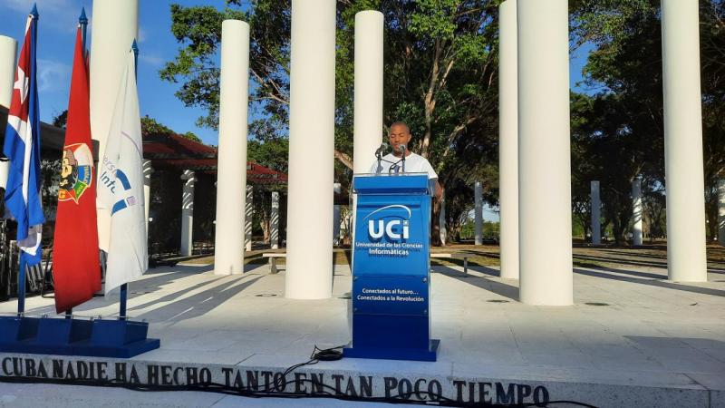 Acto por los Aniversarios 61 de la UJC y 62 de la OPJM en la UCI.