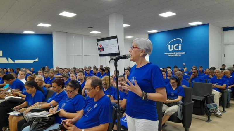 Asamblea de balance del PCC en la UCI.