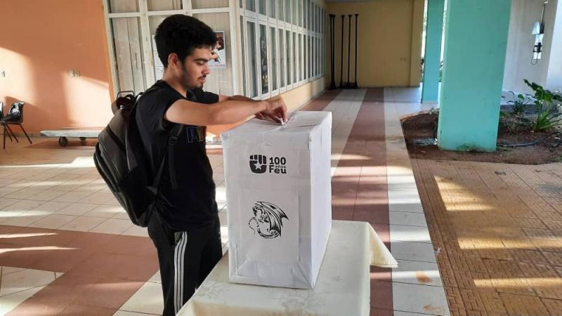 Elecciones de la FEU de la UCI.