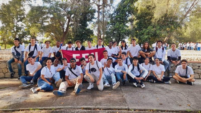 Los estudiantes de primer año de la UCI ingresaron a las filas de la Federación Estudiantil Universitaria.