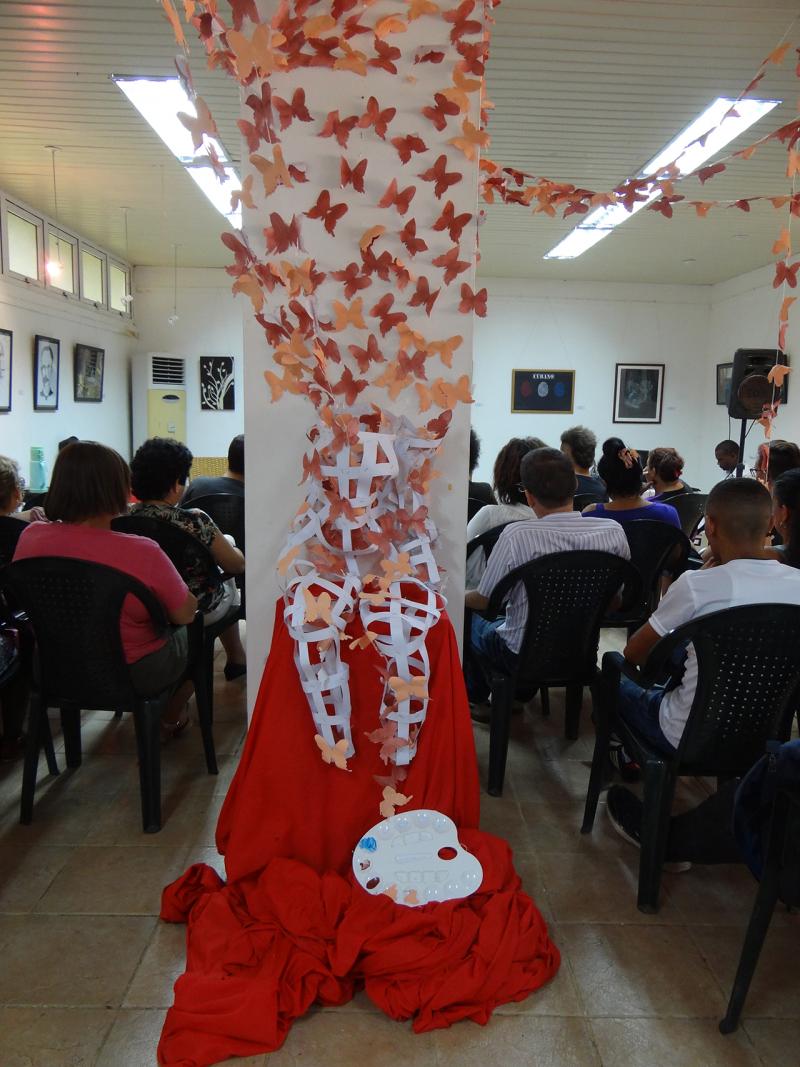 Actividades de artes plásticas y literatura en la Jornada de la Cultura Cubana en la UCI. 