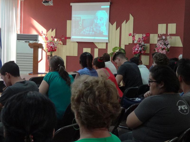 Con una presentación sobre los conceptos del Comandante en Jefe Fidel Castro sobre el cambio climático, inició la VII Jornada de Medio Ambiente en la UCI.