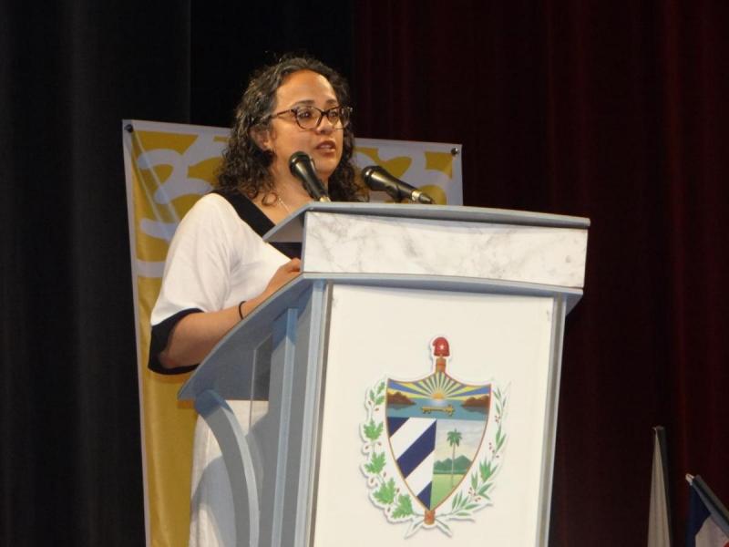 La Dra.C. Gisela Montiel Espinosa impartió la segunda conferencia de la jornada titulada “Confrontación y resignificación en la construcción de lo trigonométrico”. 