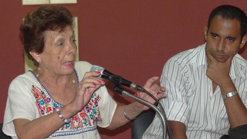 Francisca López Civeira y Fabio E. Fernández Batista presentan libro sobre Fidel en la UCI. 