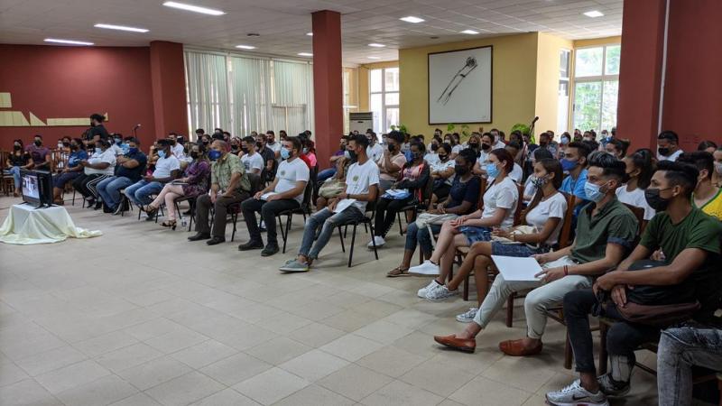 La vanguardia juvenil de la UCI participa del 22 al 24 de febrero en el Activo de la Militancia de la UJC.