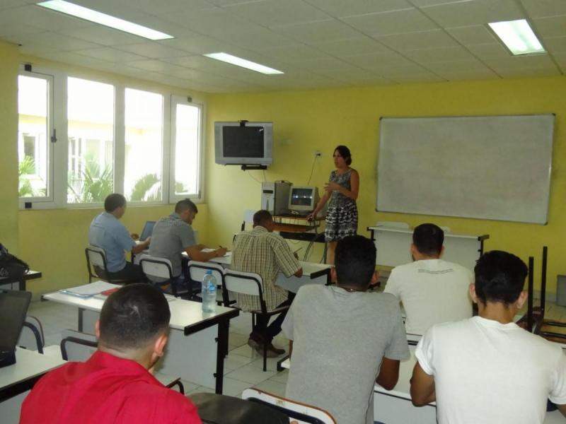 Exposición de los trabajos en comisiones.