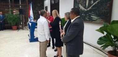 Acto de entrega de condecoraciones. Foto: Osmel Batista Tamarit.