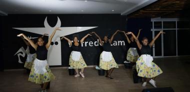 Gala artística en el contexto del Día Internacional del Estudiante. Foto: Osmel Batista Tamarit