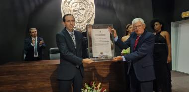 Melchor Félix Gil Morell, manifestó su agradecimiento por recibir el título de Doctor Honoris Causa.