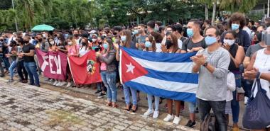 En la jornada de este lunes se realizó en la emblemática Plaza Mella el acto de inicio del segundo periodo lectivo del curso 2021.